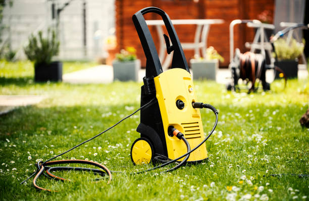 Best Playground Equipment Cleaning  in Tioga Terrace, NY